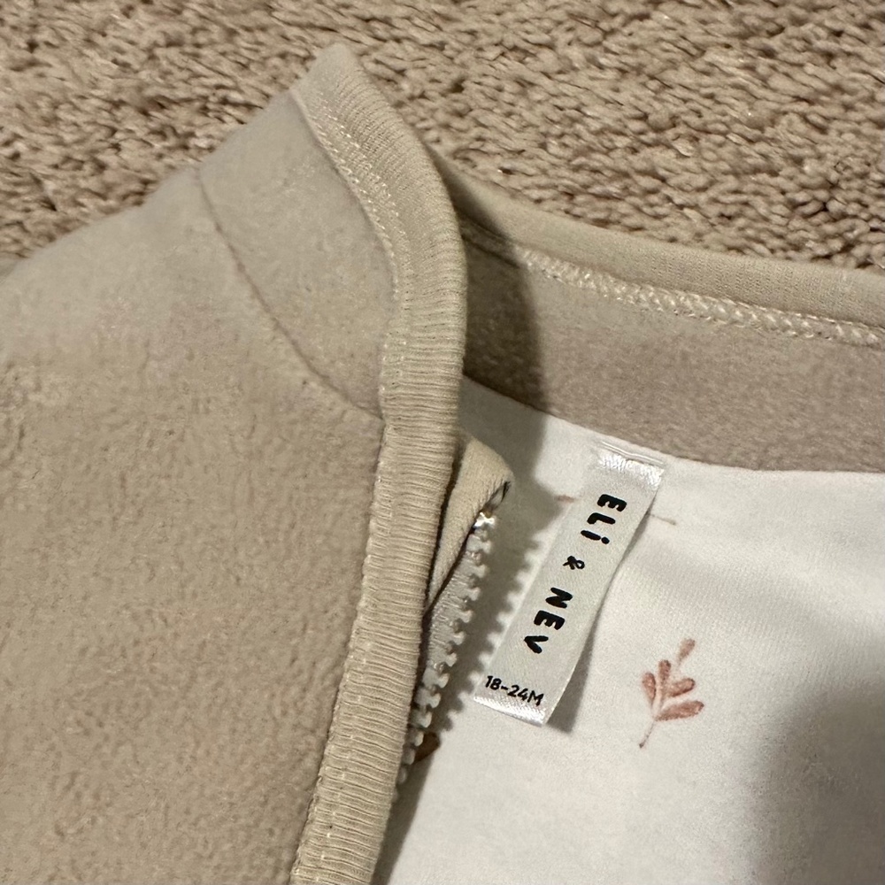 Cream Cardigan Jacket - Picture 2 of 3